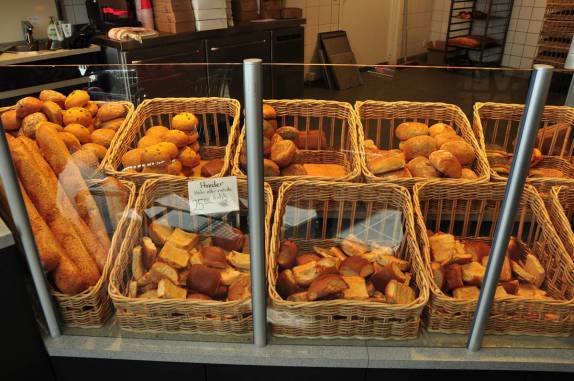 Deliciosos pães em padaria de Nuuk, capital da Groelândia